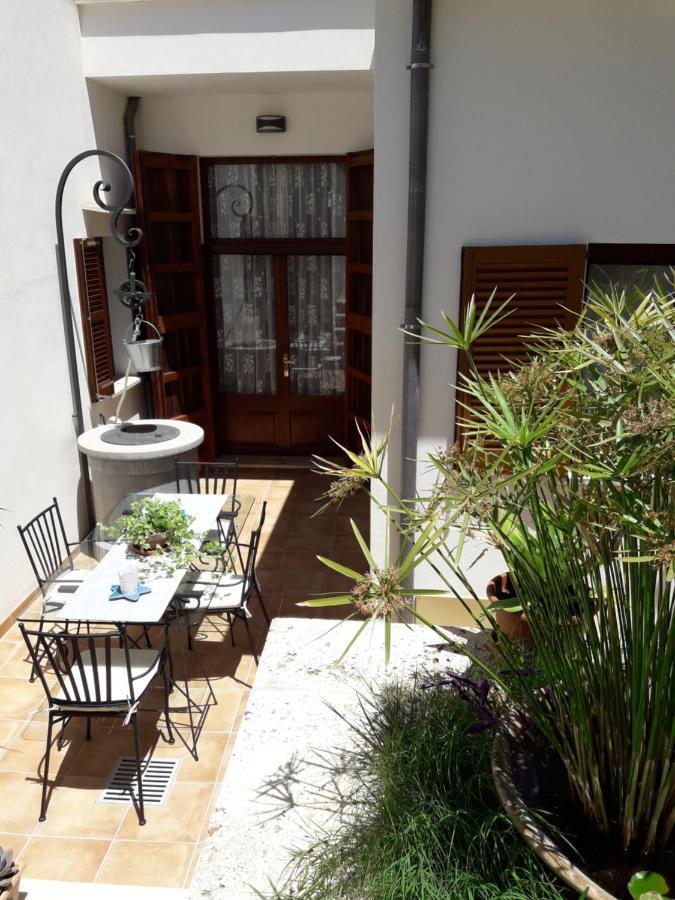 Сasa de vacaciones Casa Amanada